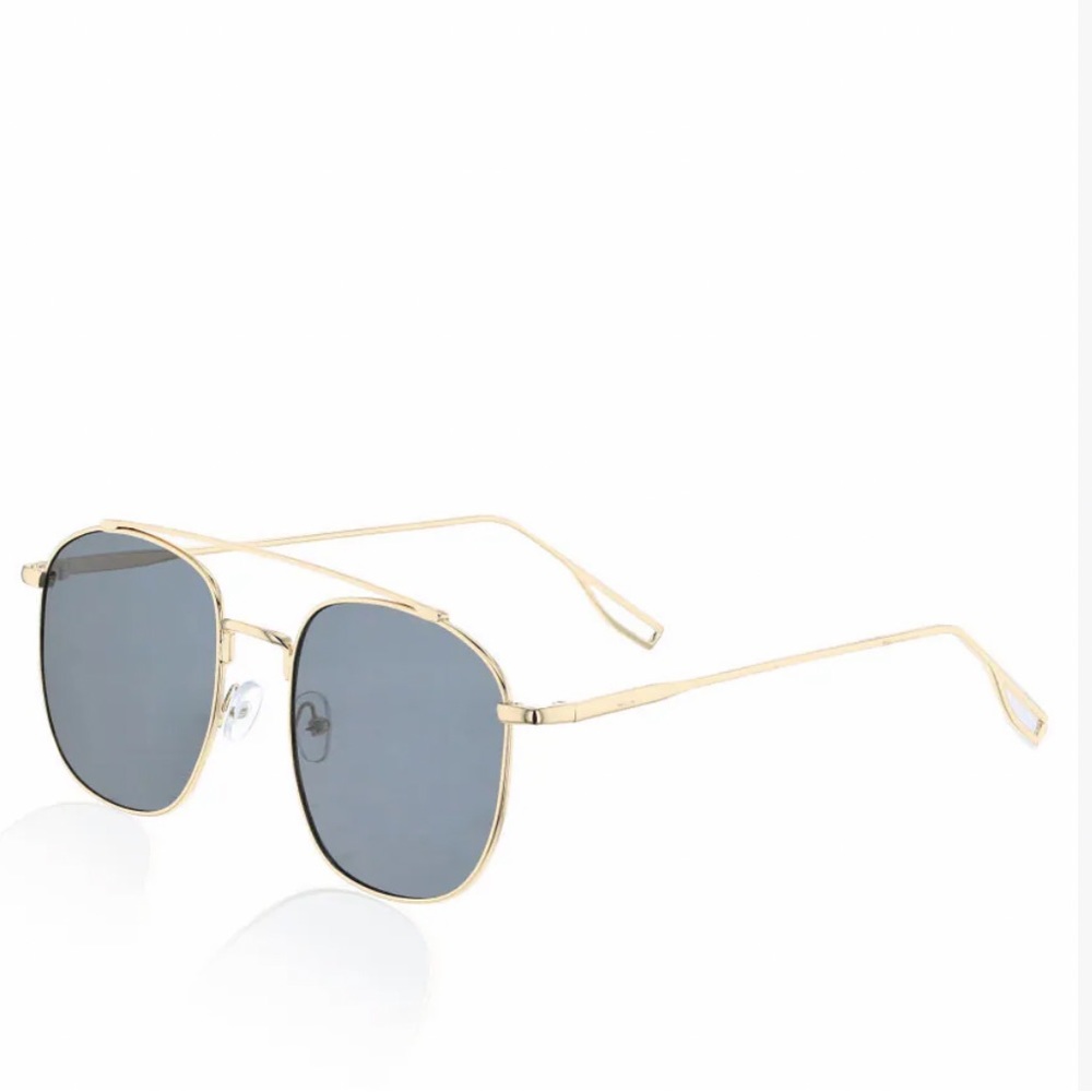 Metallic Aviator Sunglasses